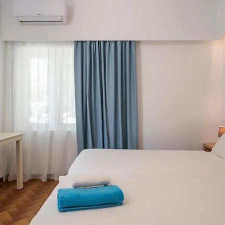 Apartment Hermes Front *