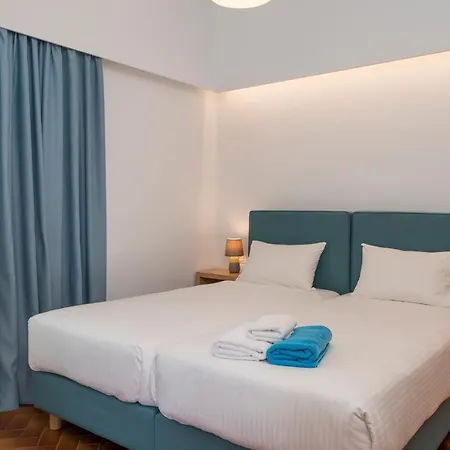 Hermes Front Apartment Stalos