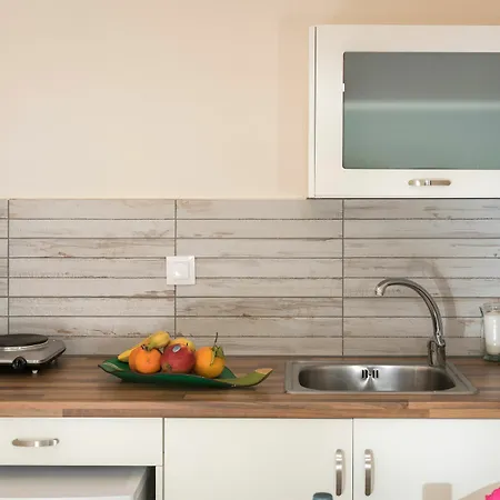Apartment Hermes Front